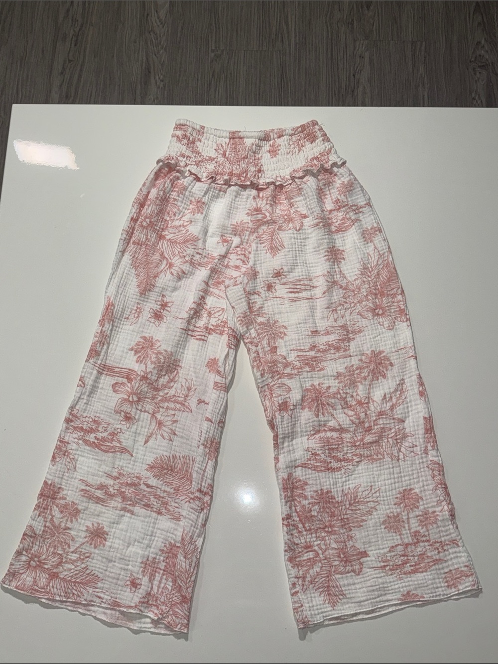 Ocean Drive White Gauze Pants with Blush Floral Print Size M